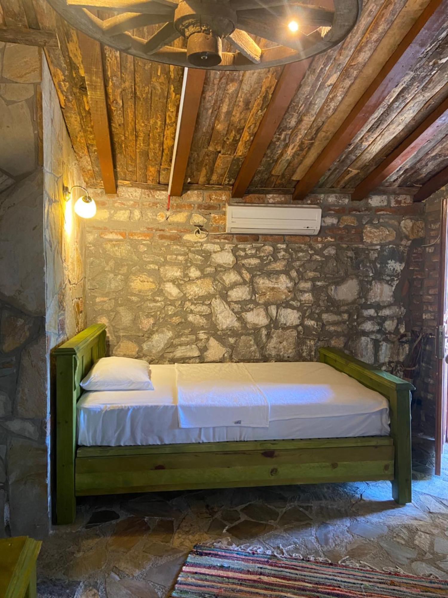 Pavelin Yeri Otel エドレミト エクステリア 写真